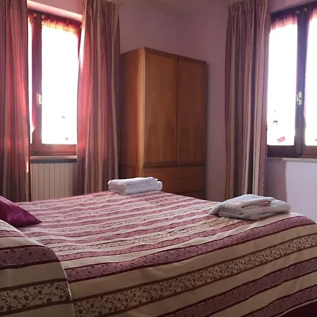Le Stagioni فندق مبيت وإفطار 3*